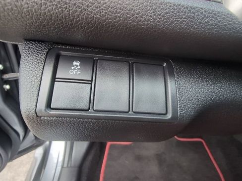 Used 2018 Honda Civic Type R image 17