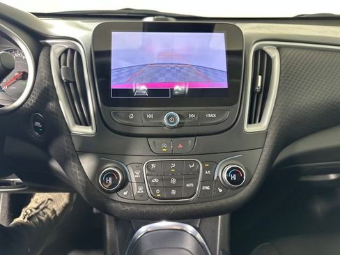 Used 2023 Chevrolet Malibu LT image 22
