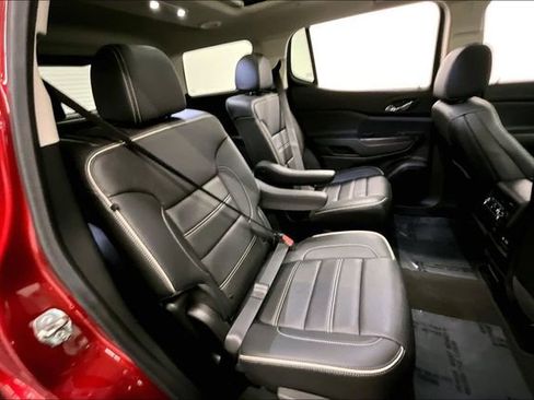 Used 2022 GMC Acadia Denali w/ Denali Ultimate Package AWD/4WD image 27