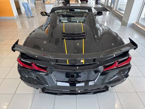 New 2026 Chevrolet Corvette Stingray Convertible w/ 1LT RWD image 11