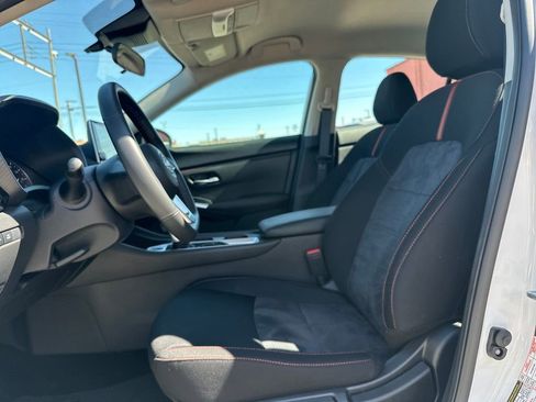 Used 2024 Nissan Sentra SR image 10