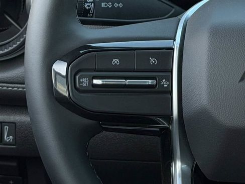 New 2026 Chevrolet Colorado LT w/ LT Convenience Package AWD/4WD image 13