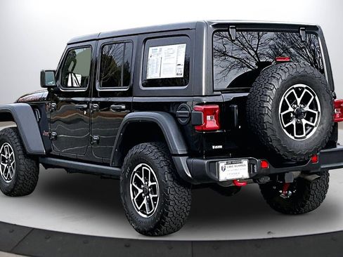 Certified 2024 Jeep Wrangler Rubicon w/ Convenience Group image 7