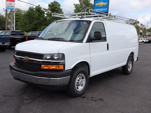 New 2025 Chevrolet Express 2500 w/ Driver Convenience Package image 26