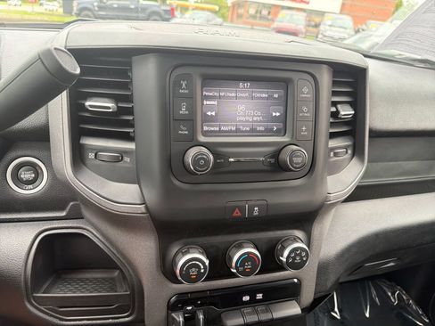 Used 2022 RAM 3500 Tradesman AWD/4WD image 21
