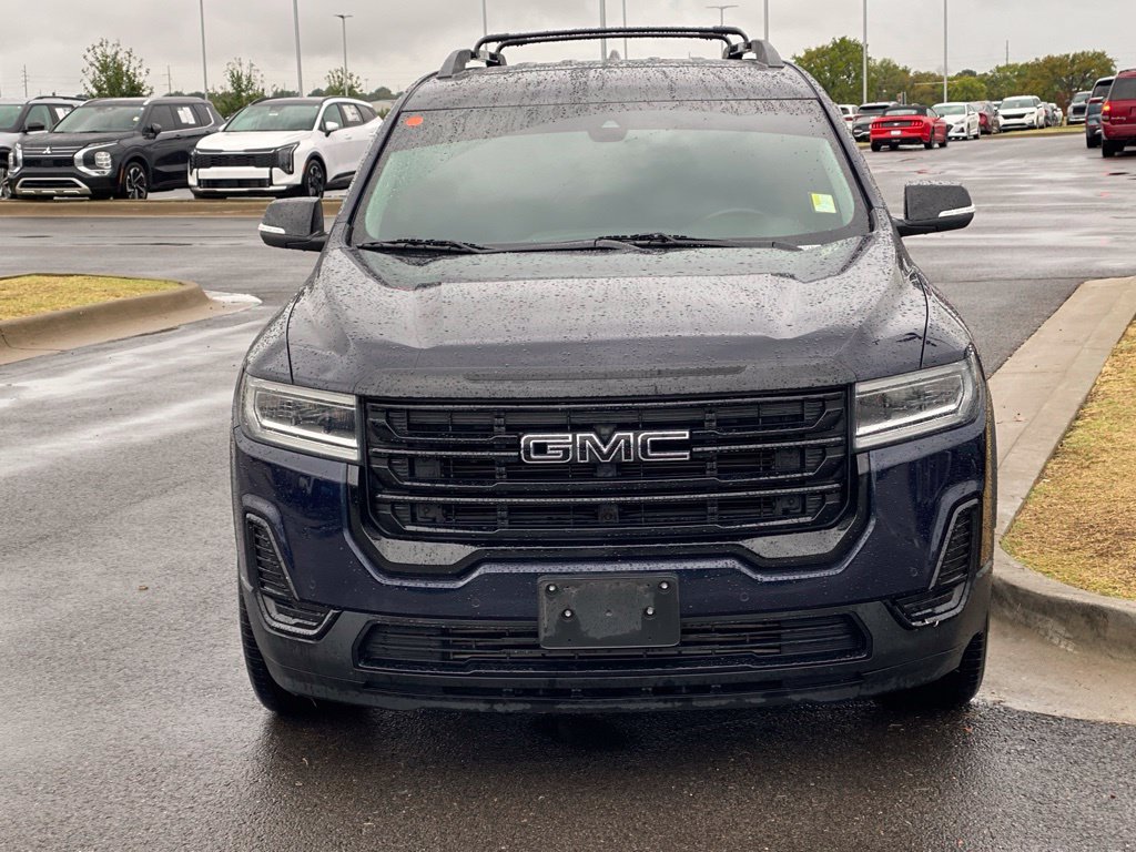 Used 2022 GMC Acadia SLE w/ Driver Convenience Package FWD image 2