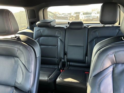 New 2025 Lincoln Navigator Reserve w/ Jet Appearance Package image 10