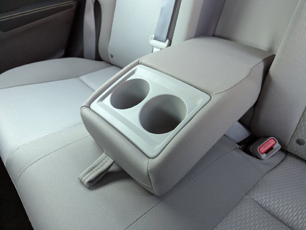 Used 2016 Toyota Corolla LE FWD image 41
