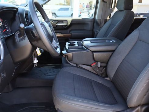 Certified 2022 Chevrolet Silverado 2500 LT image 21