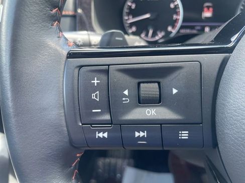 Used 2023 Nissan Pathfinder Rock Creek AWD/4WD image 39