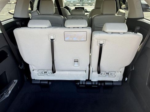 Certified 2026 Honda Odyssey EX-L image 10