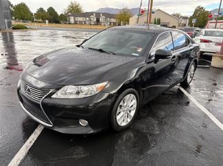 Used 2014 Lexus ES 300h video 2