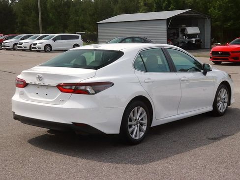 Used 2023 Toyota Camry LE FWD image 7