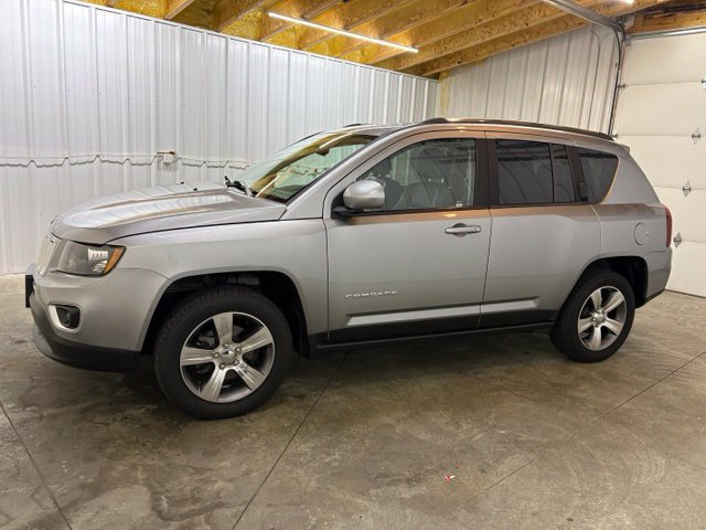 Used 2016 Jeep Compass High Altitude FWD image 4