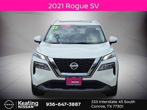 Certified 2021 Nissan Rogue SV w/ Premium Package FWD image 2
