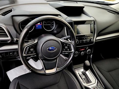 Used 2020 Subaru Forester Premium image 36