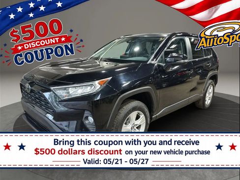 Used 2021 Toyota RAV4 XLE FWD image 1