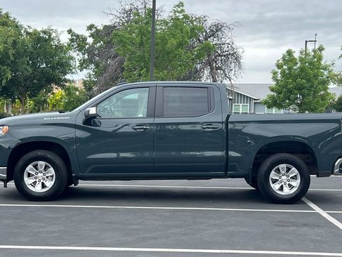 Used 2025 Chevrolet Silverado 1500 LT image 14
