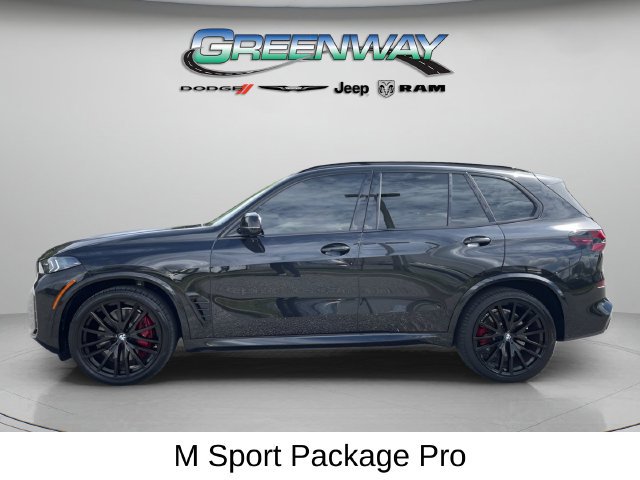 Used 2024 BMW X5 M60i AWD/4WD image 3
