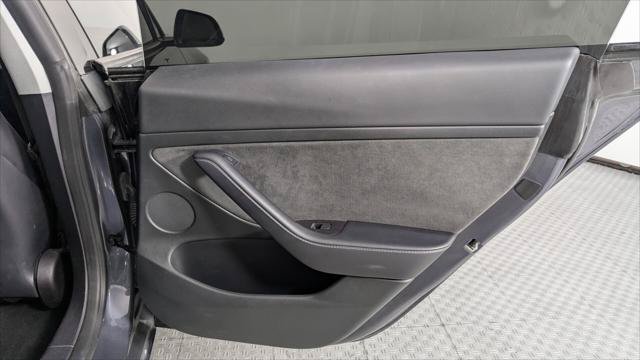 Used 2023 Tesla Model 3 Standard Range RWD image 19