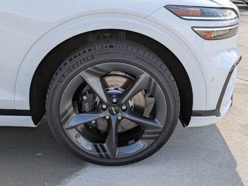 New 2026 Genesis GV70 3.5T Sport Prestige image 9