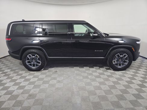 Used 2024 Rivian R1S Adventure AWD/4WD image 6