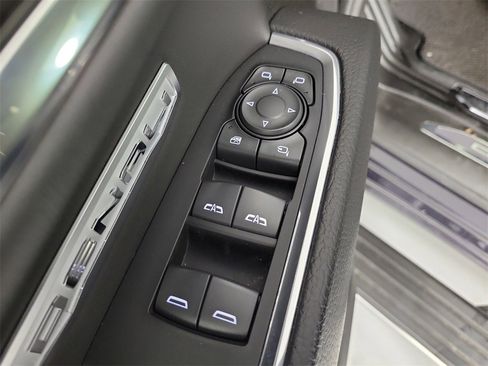 Used 2023 GMC Sierra 1500 Denali w/ Denali Reserve Package image 19