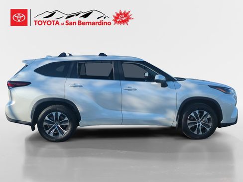 New 2026 Toyota Highlander XLE AWD/4WD image 6
