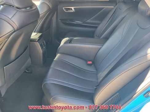 Certified 2017 Toyota Mirai image 10