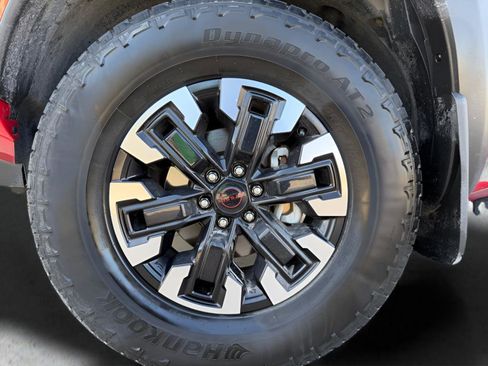 Certified 2024 Nissan Frontier PRO-4X w/ Off-Road Protection Package image 25