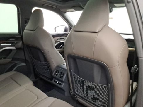 Used 2025 Audi Q5 Premium Plus AWD/4WD image 22