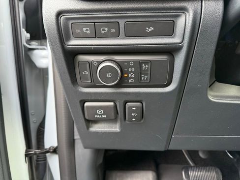 Used 2022 Ford F150 XLT w/ Equipment Group 302A High image 15