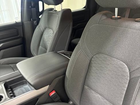 New 2026 RAM 1500 Express AWD/4WD image 16