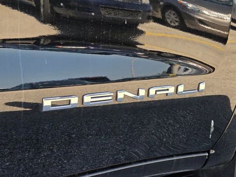 Certified 2023 GMC Sierra 1500 Denali w/ Denali Reserve Package AWD/4WD image 6