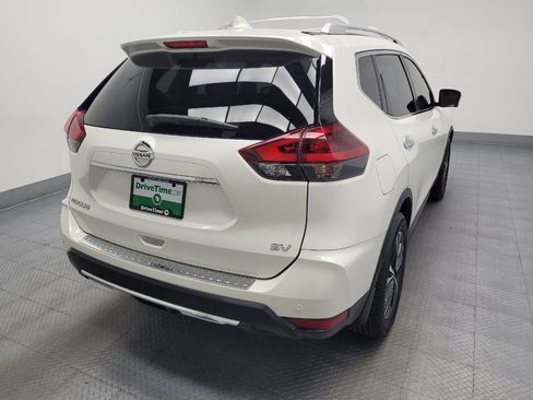 Used 2020 Nissan Rogue SV w/ Premium Package FWD image 7