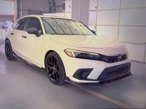 Used 2022 Honda Civic Sport image 1