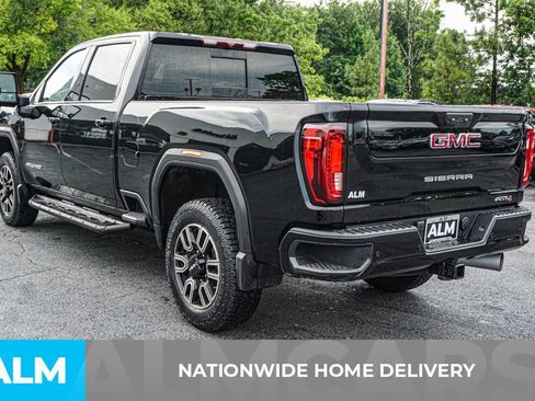 Used 2023 GMC Sierra 2500 AT4 w/ AT4 Preferred Package AWD/4WD image 4