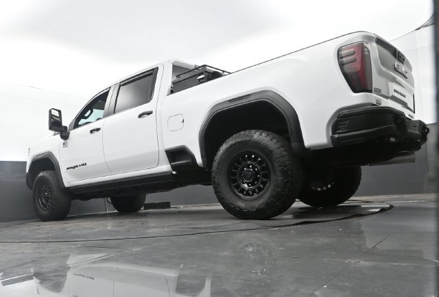 Used 2025 GMC Sierra 2500 AT4X w/ AT4X AEV Edition AWD/4WD image 10