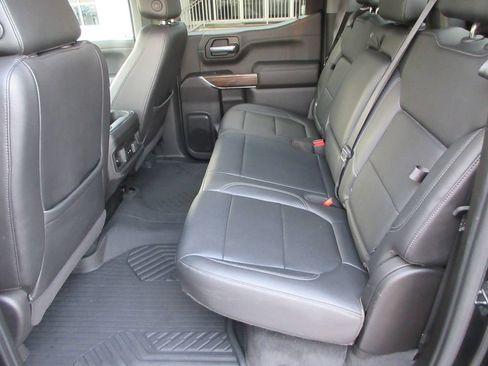 Certified 2020 Chevrolet Silverado 1500 LT Trail Boss AWD/4WD image 16
