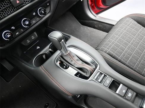 Certified 2026 Honda HR-V Sport image 15