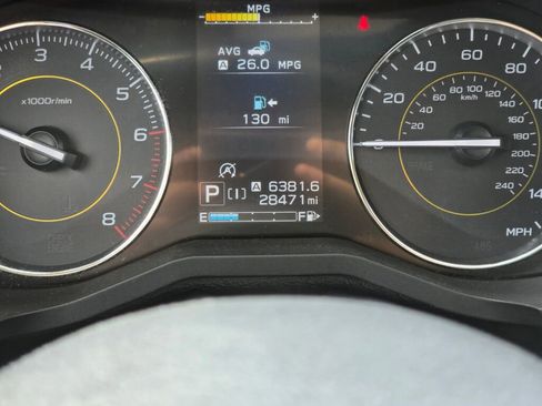 Used 2021 Subaru Crosstrek 2.5i Sport w/ Moonroof Package AWD/4WD image 26