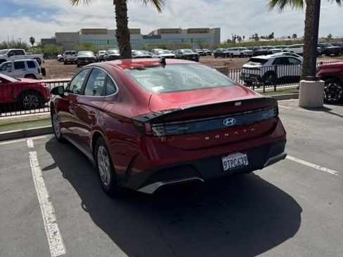 Certified 2025 Hyundai Sonata SE FWD image 4