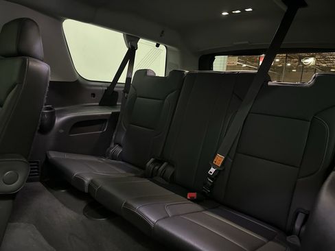 Used 2019 Chevrolet Suburban Premier image 55
