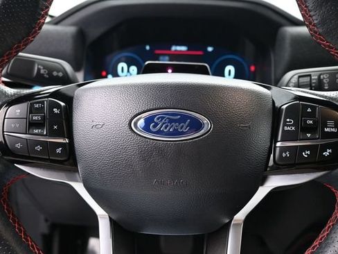 Used 2025 Ford Explorer ST-Line AWD/4WD image 30