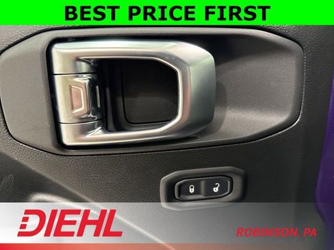 New 2026 Jeep Gladiator Sport image 18