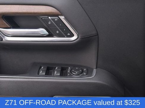 Used 2024 Chevrolet Silverado 2500 High Country w/ Technology Package AWD/4WD image 14