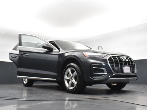 Used 2021 Audi Q5 2.0T Premium AWD/4WD image 30