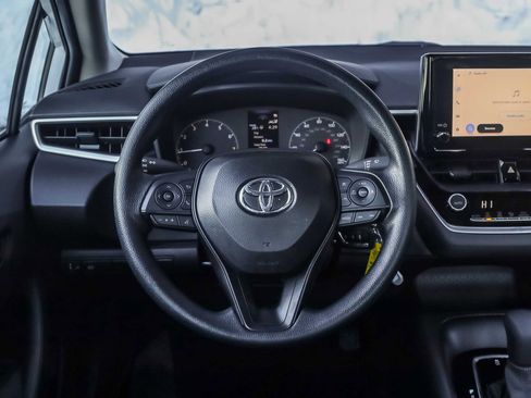 Certified 2025 Toyota Corolla LE image 26