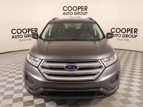 Used 2018 Ford Edge SE FWD image 8