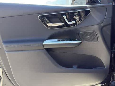 Certified 2026 Mercedes-Benz GLC 300 4MATIC image 12